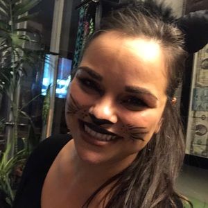 Meet your Posher, Kaykay